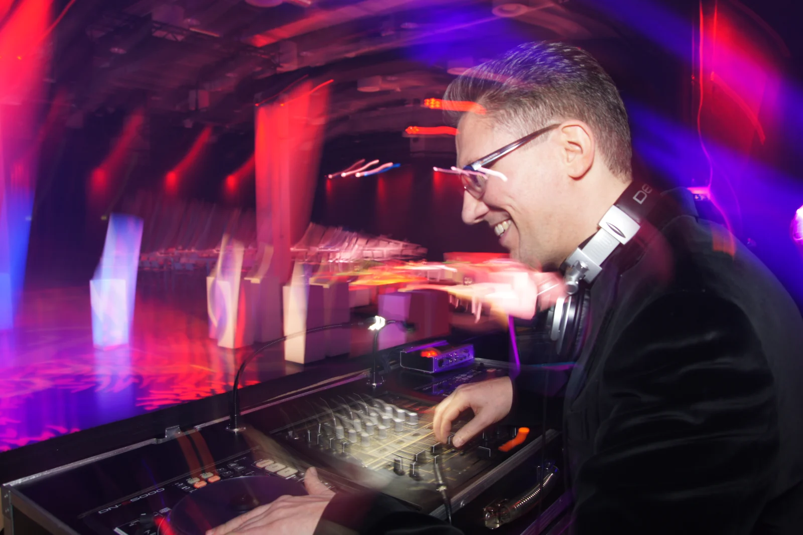 DJ M